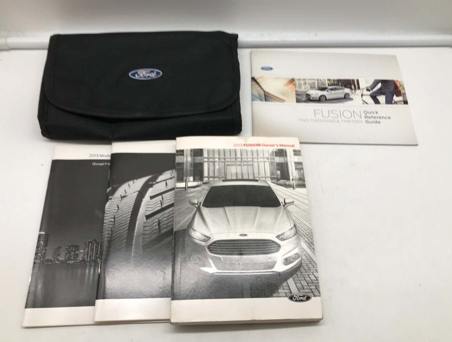 2008 Ford Edge Owners Manual Set with Case OEM C04B62002