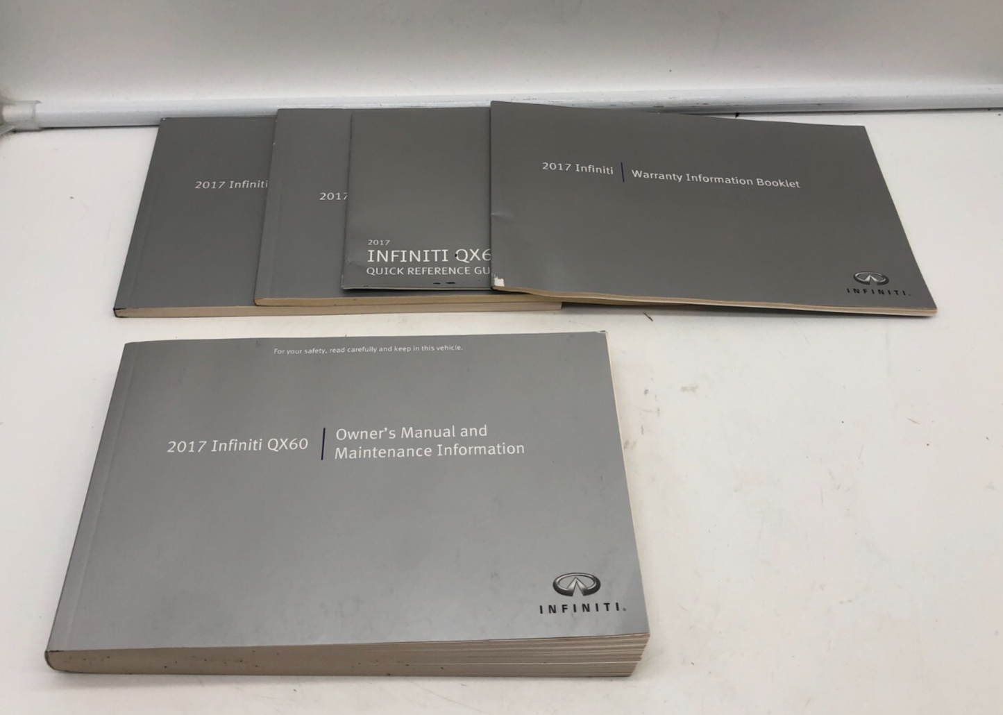 2017 Infiniti QX60 QX 60 Owners Manual Set OEM A03B29008