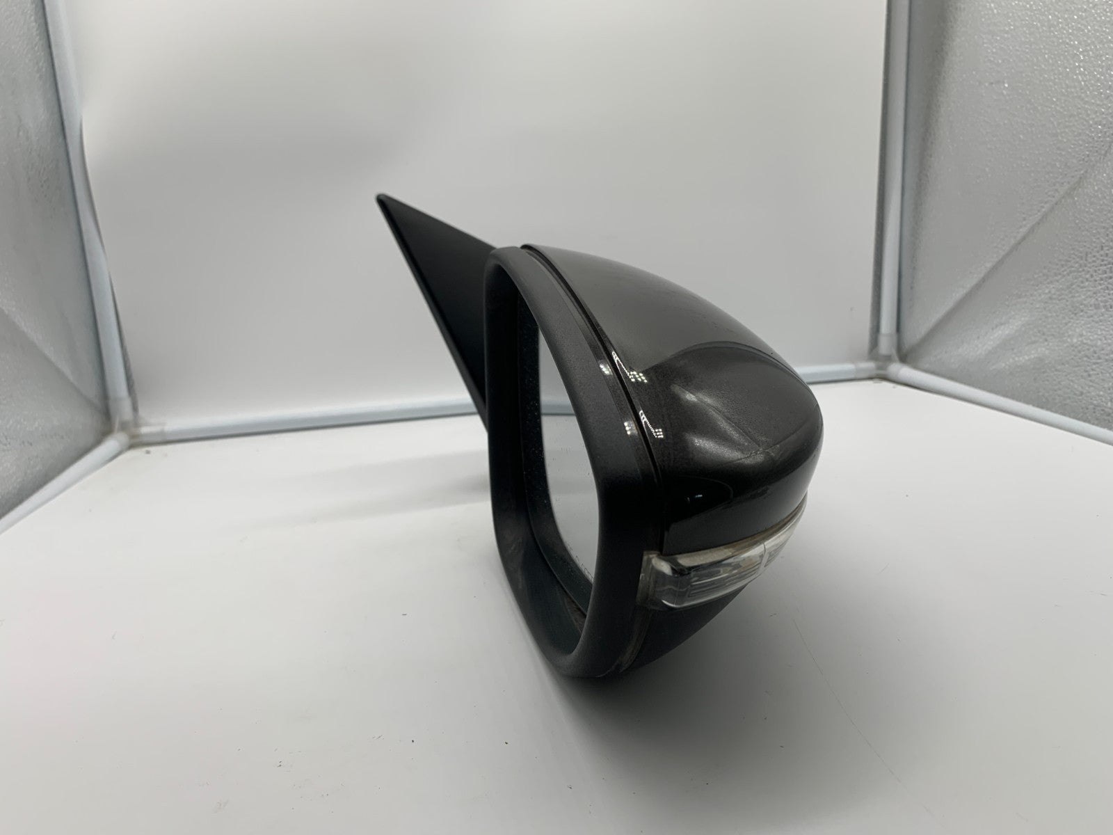 2013-2017 Volkswagen CC Passenger Side View Power Door Mirror Gray C01B39002