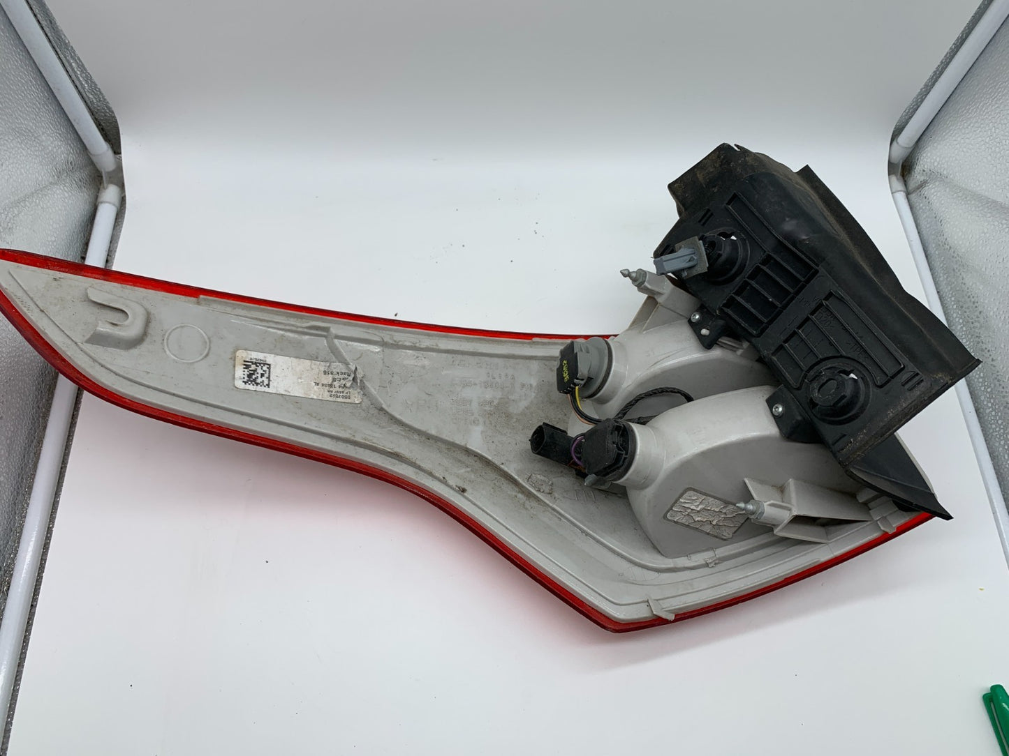 2013-2016 Ford Escape Passenger Side Tail Light Taillight OEM A03B54002