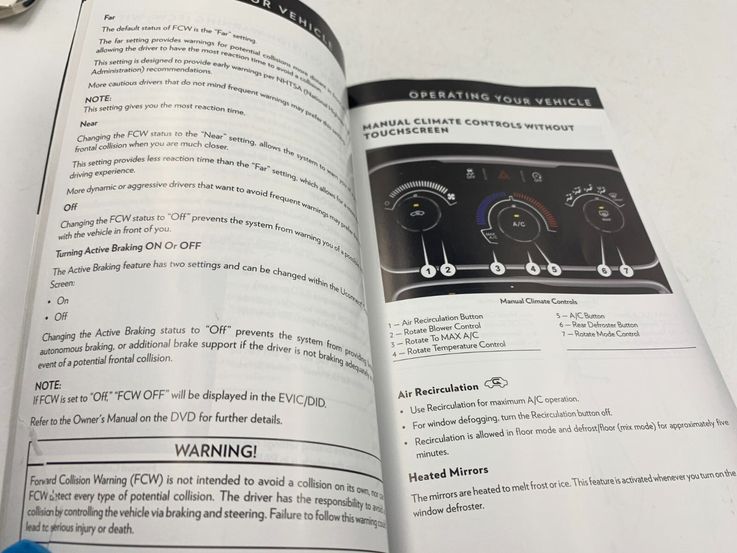 2015 Chrysler 300 Owners Manual Set with Case OEM B01B40034