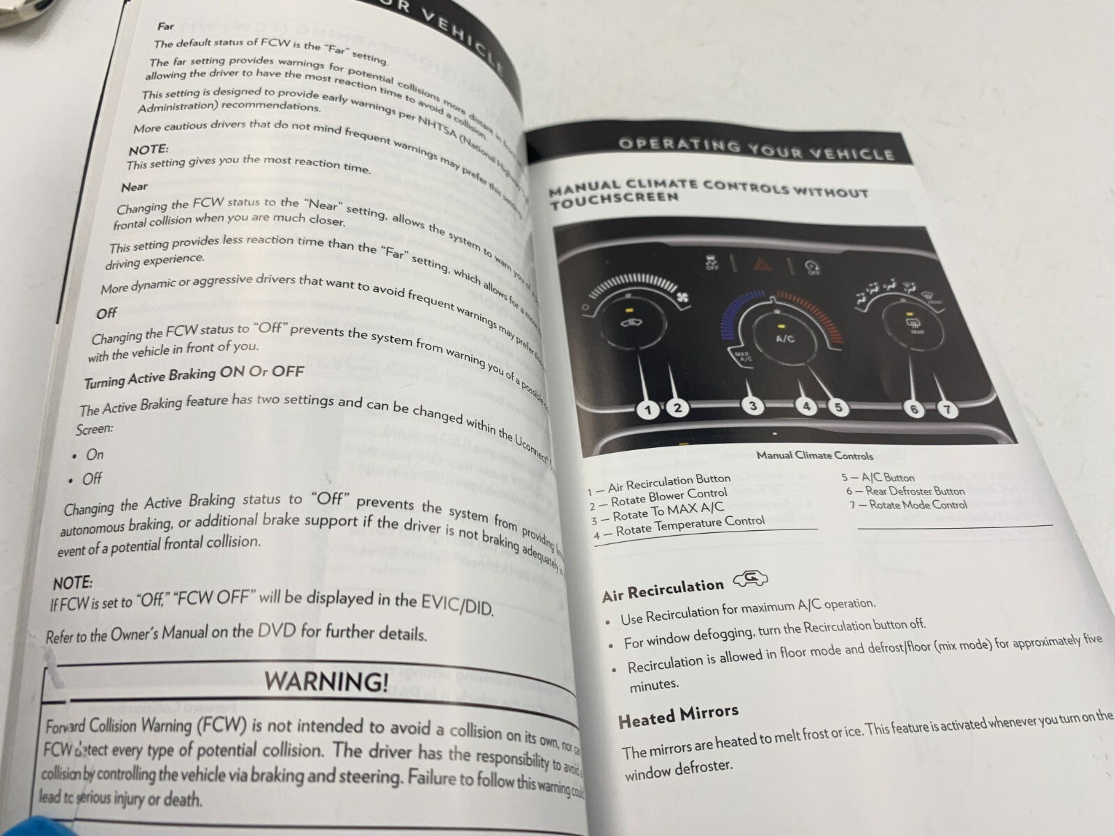 2015 Chrysler 300 Owners Manual Set with Case OEM B01B40034