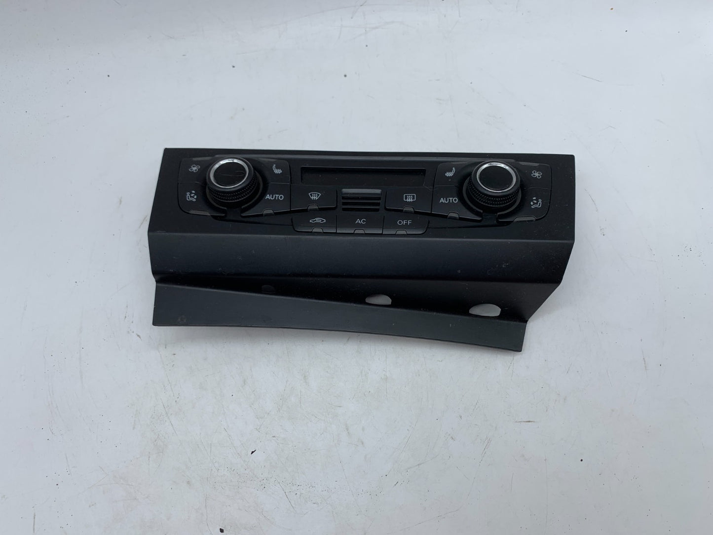 2008-2012 Audi A4 AC Heater Climate Control Unit OEM E02B60004