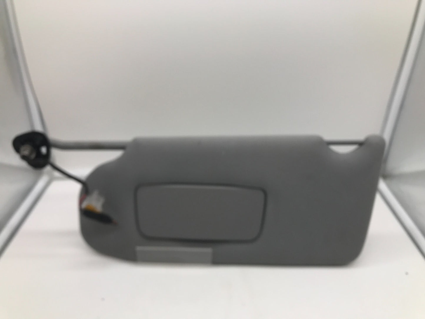 2005-2009 Buick Lacrosse Driver Sun Visor Gray Illuminated OEM A01B04082