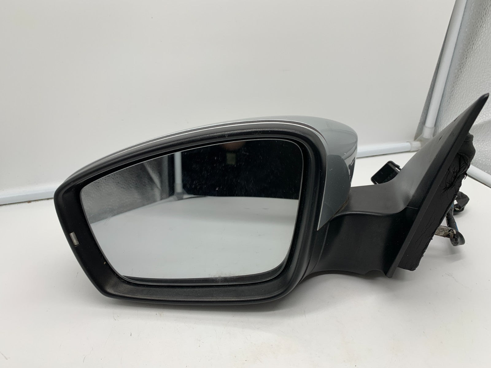 2011-2014 Volkswagen Jetta Driver Side View Power Door Mirror Silver OEM