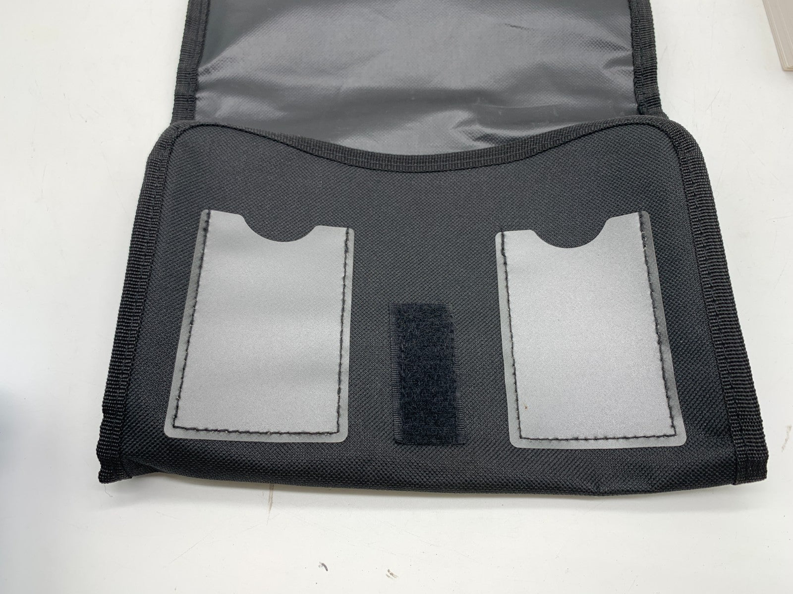 2020 Nissan Altima Sedan Owners Manual Set with Case OEM D01B10040