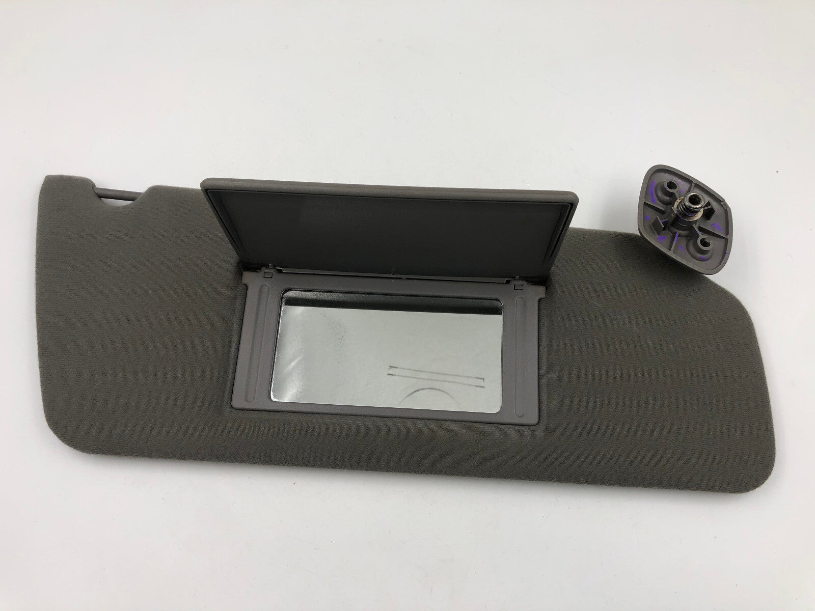 2000-2002 Ford F-150 Passenger Sun Visor Gray OEM D03B61002