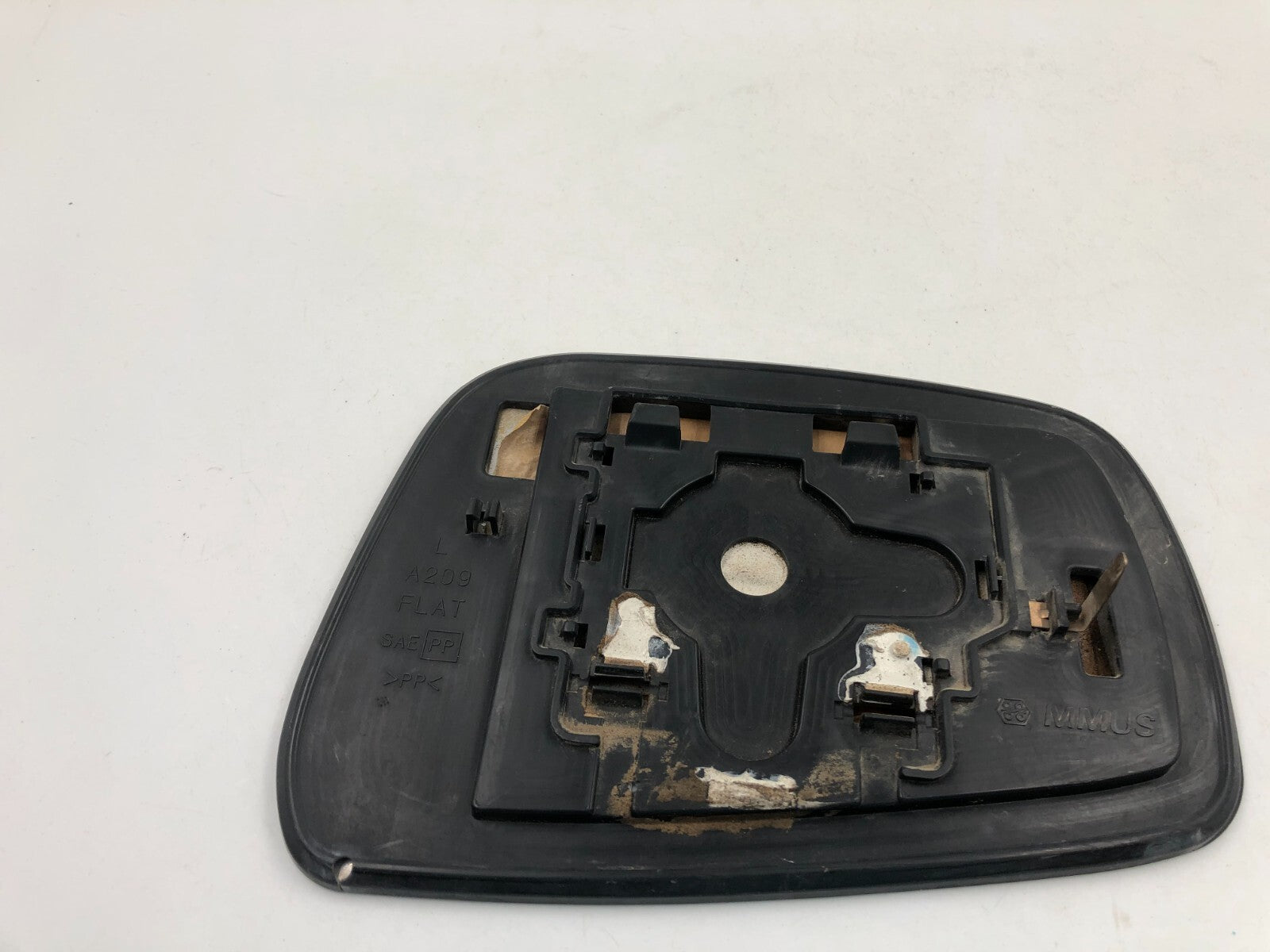 2005-2019 Nissan Pathfinder Driver Side Power Door Mirror Glass Only D04B31089