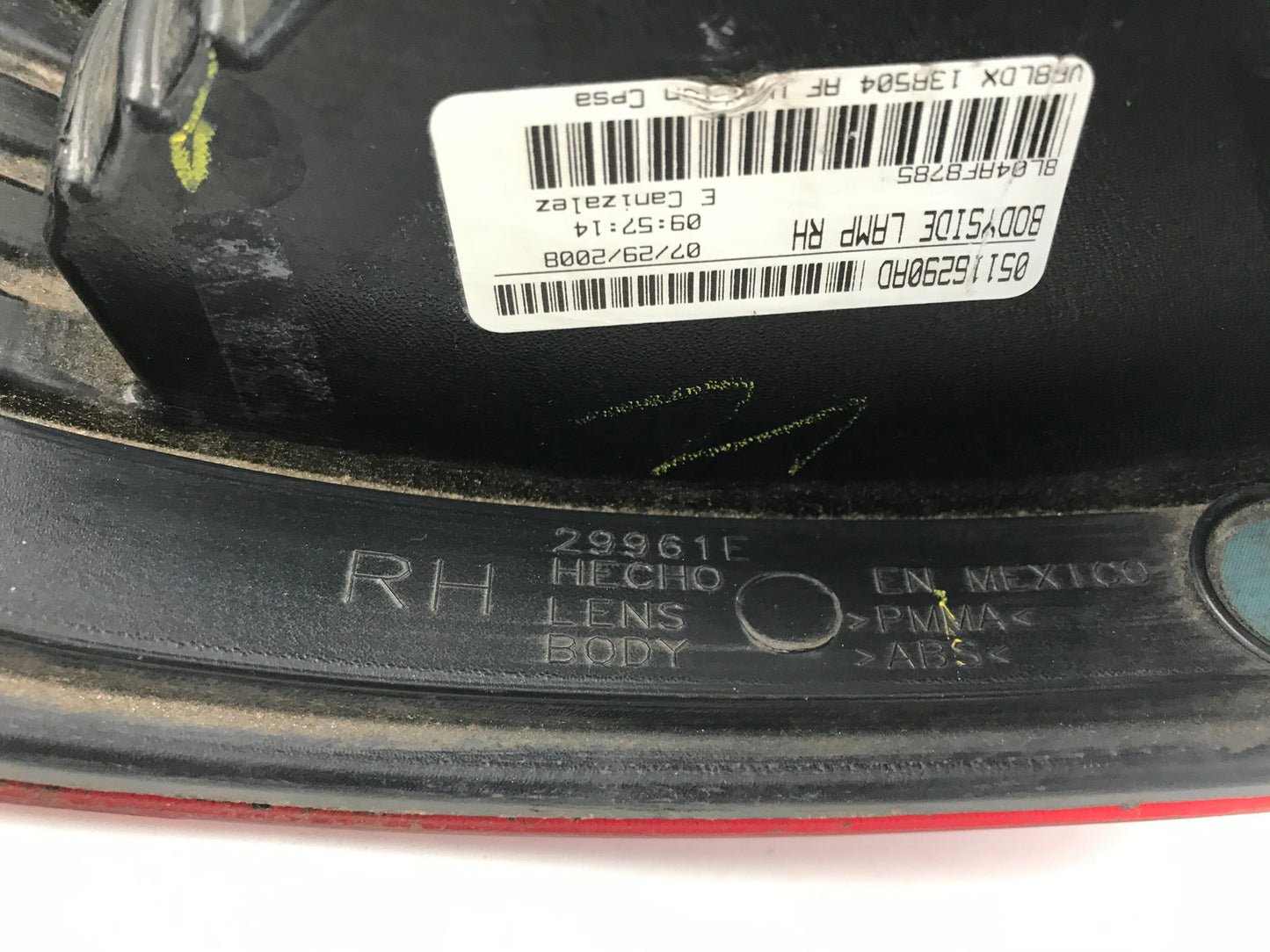 2009-2011 Dodge Journey Passenger Side Tail Light Tailight OEM