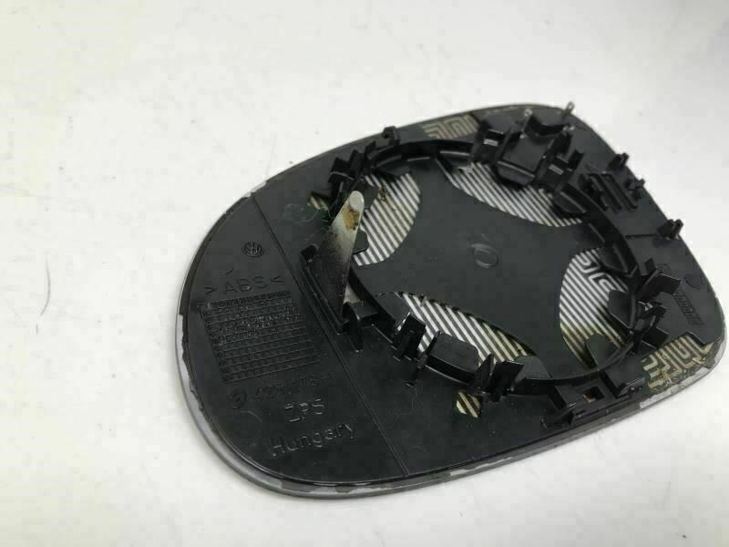 2005 Chrysler 300 Passenger Side Power Door Mirror Glass Only OEM A03B02084