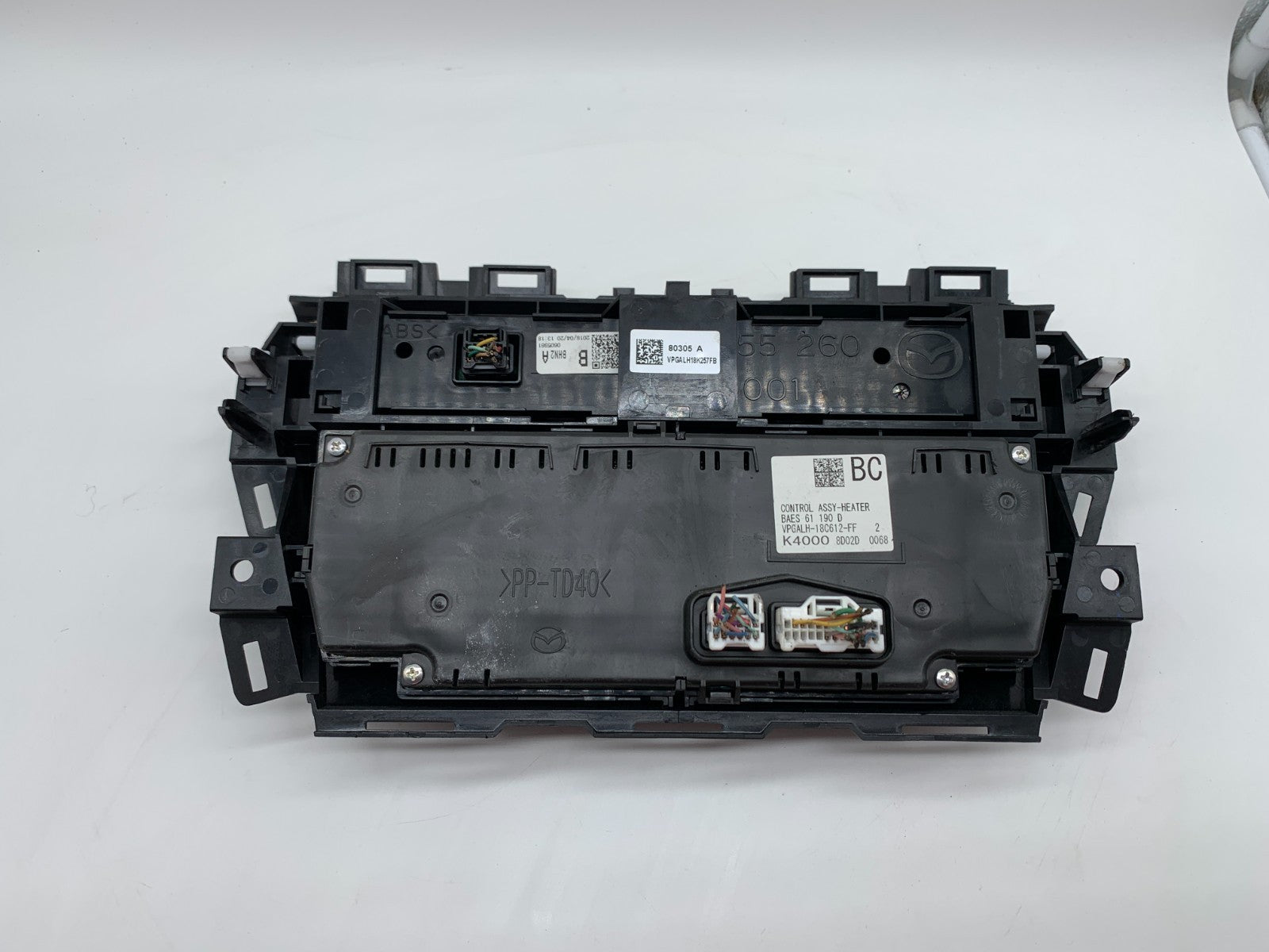2017-2018 Mazda 3 Mazda3 AC Heater Climate Control Unit OEM B01B23002
