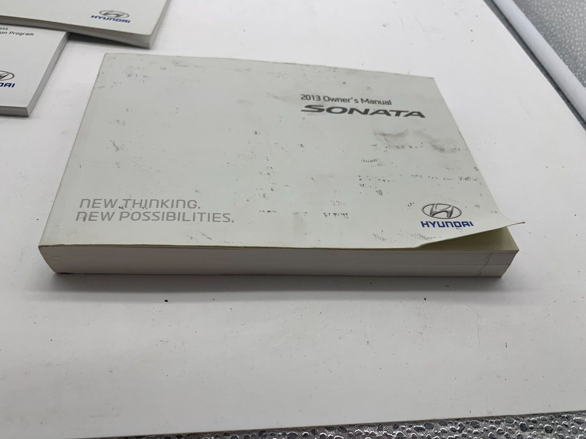 2013 Hyundai Sonata Owners Manual Set with Case OEM R01B23010