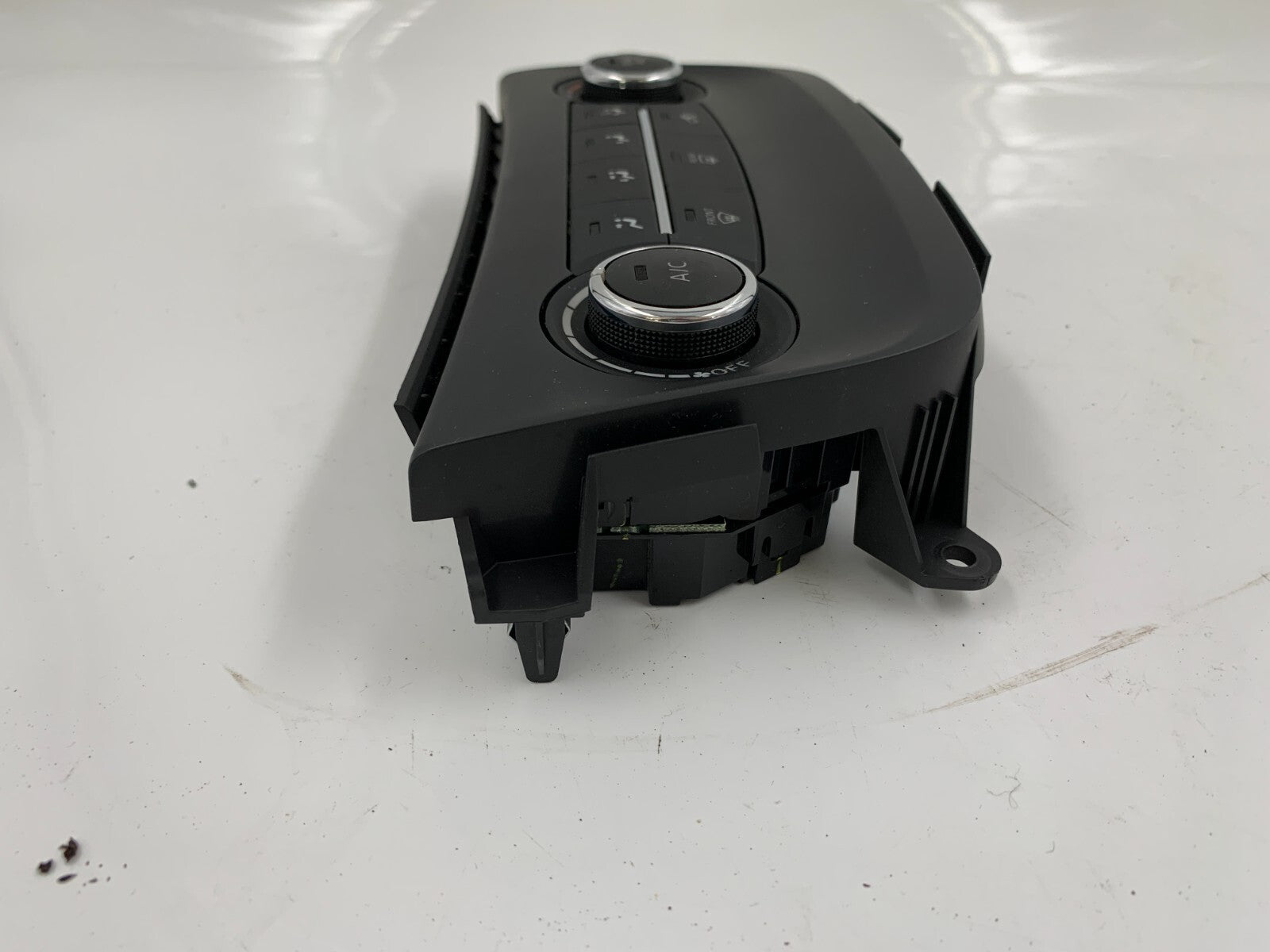 2015-2017 Nissan Sentra AC Heater Climate Control Unit OEM D03B54033