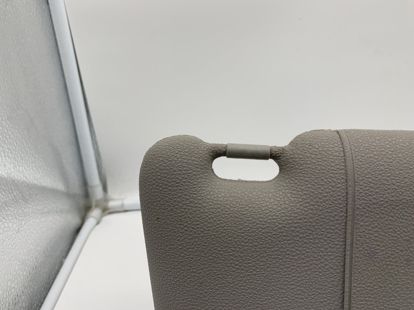 2005-2006 BMW X3 Passenger Sun Visor Gray Illuminated OEM C03B26035