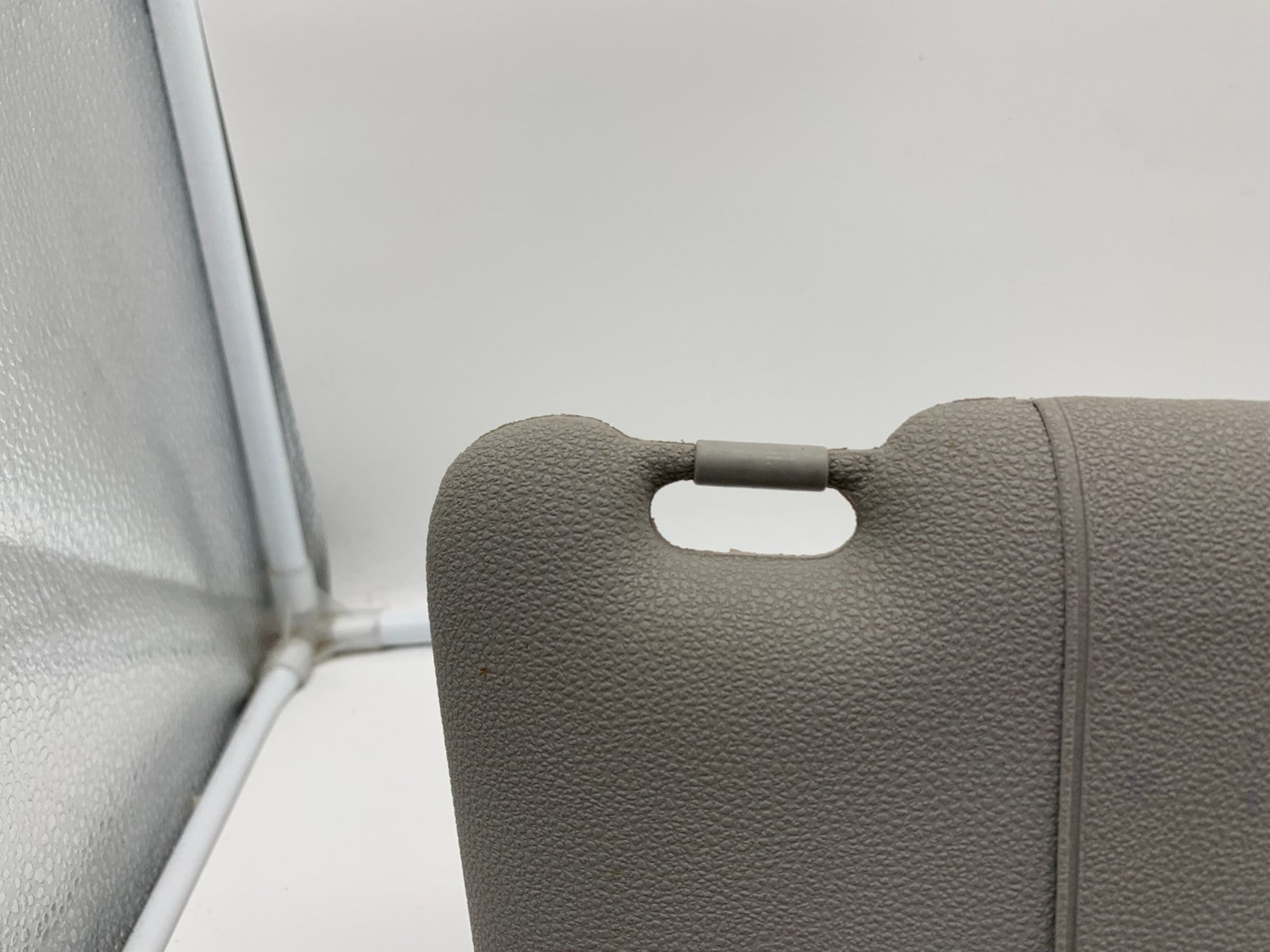 2005-2006 BMW X3 Passenger Sun Visor Gray Illuminated OEM C03B26035