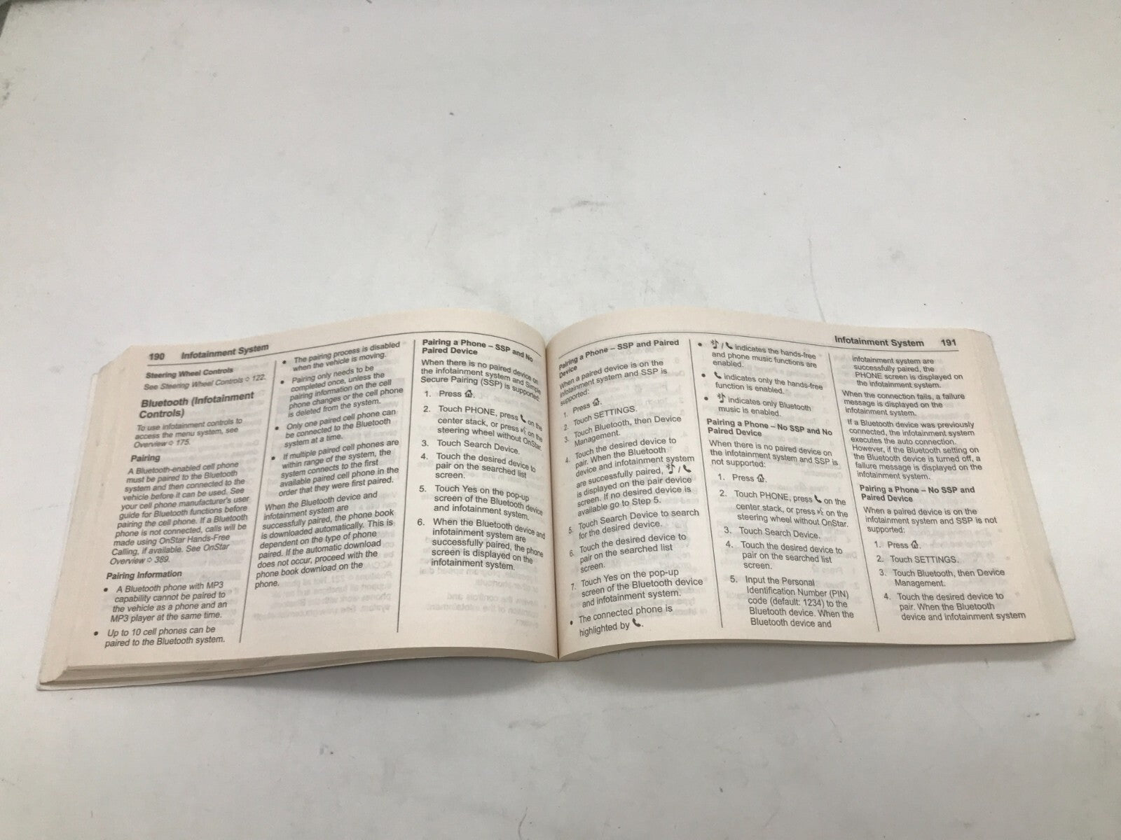 2018 Chevy Traverse Owners Manual OEM D04B24058