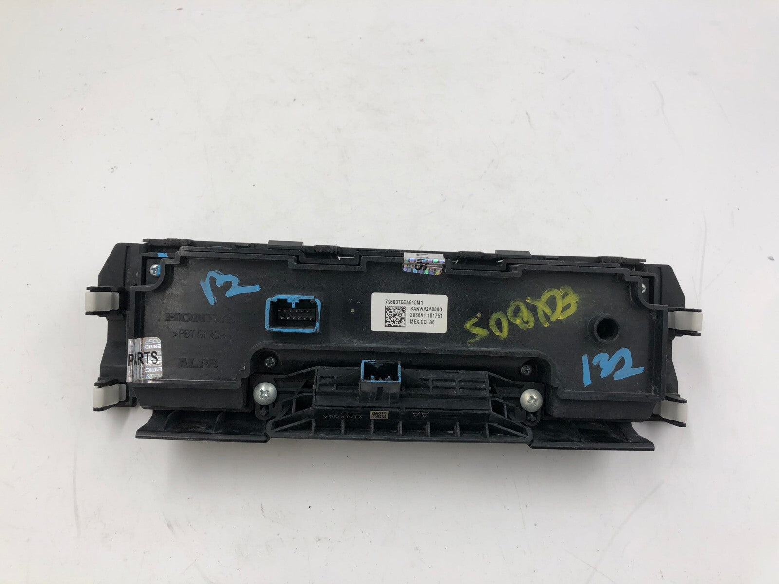 2016-2018 Honda Civic AC Heater Climate Control Unit OEM D04B59003
