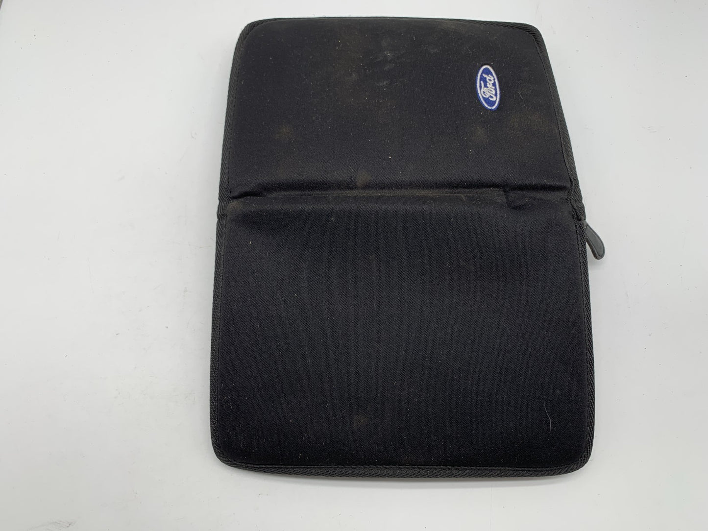 2005 Ford F-Series Super Duty Owners Manual Set with Case OEM A04B28007