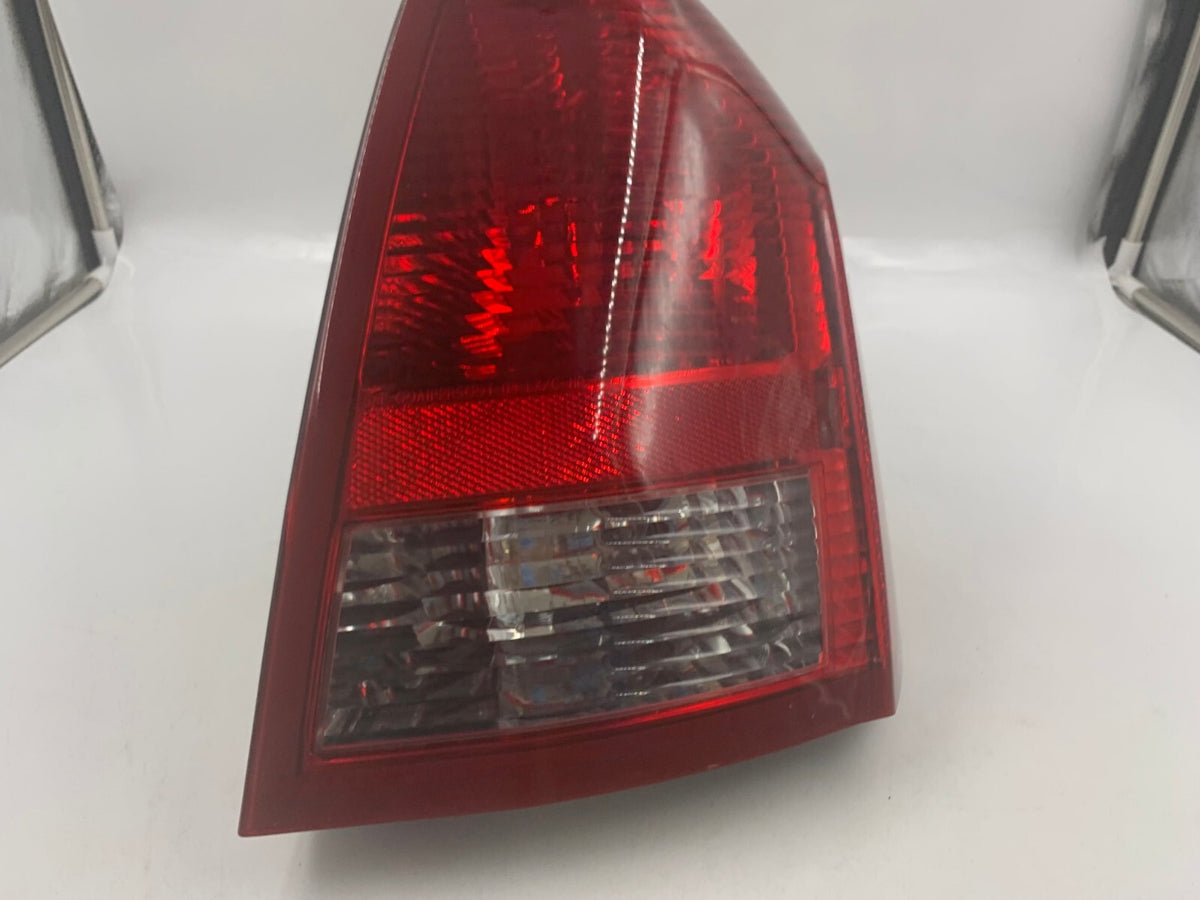 2005-2007 Chrysler 300 Passenger Side Tail Light Tailight OEM A03B28082
