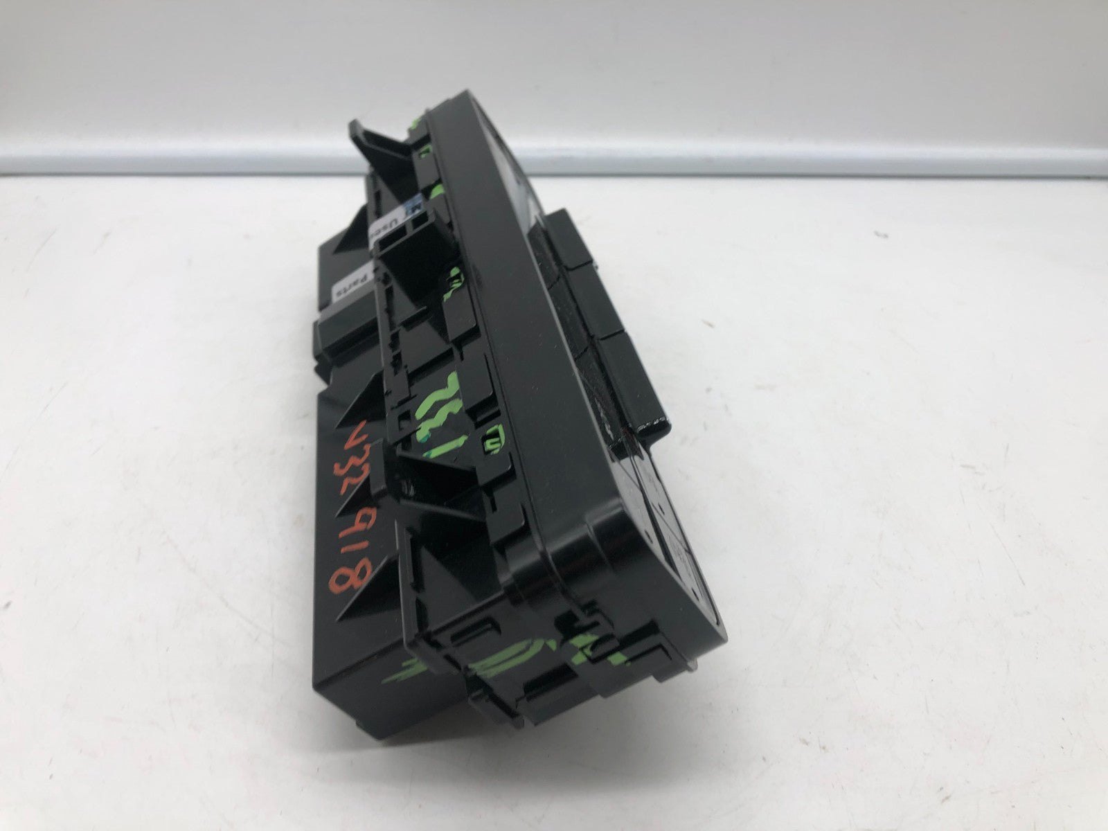 2017-2019 Toyota Corolla AC Heater Climate Control Unit OEM A01B04007