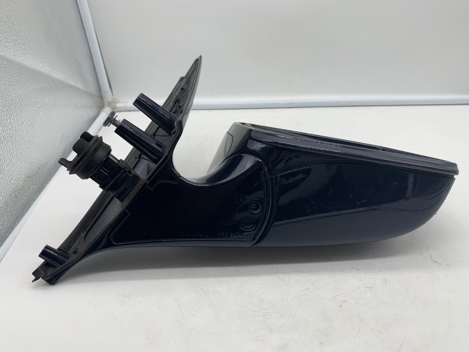 2009-2012 BMW 750i Passenger Side View Power Door Mirror Blue OEM A03B16002