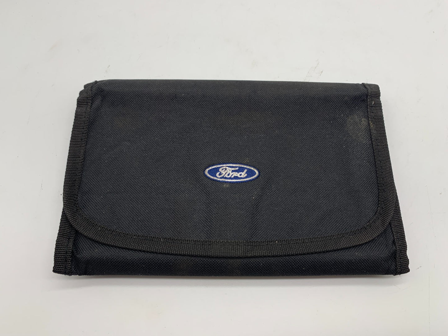 2014 Ford Fusion Owners Manual Set with Case OEM C01B49003