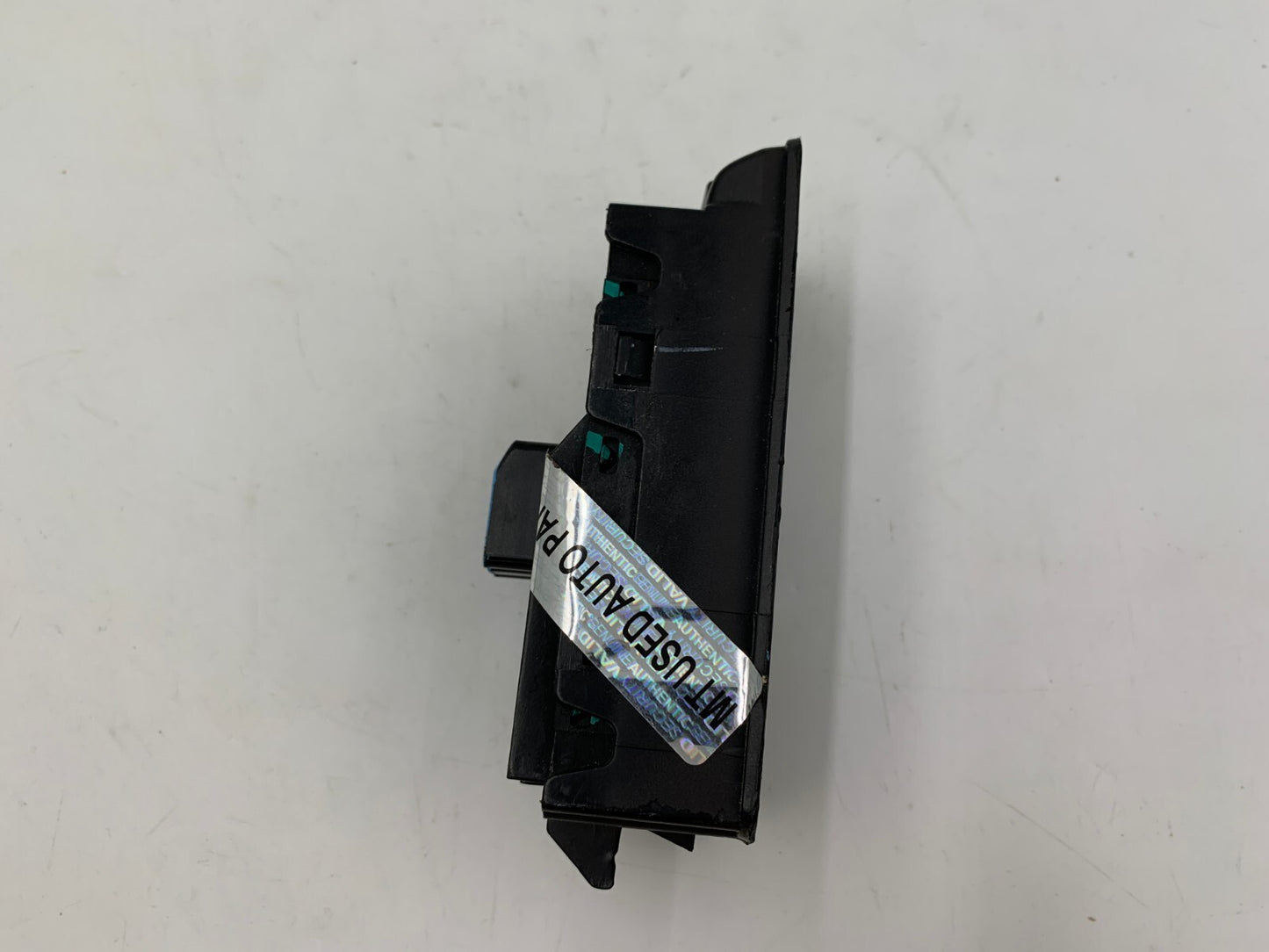 2012-2014 Buick Verano Master Power Window Switch OEM B04B26034