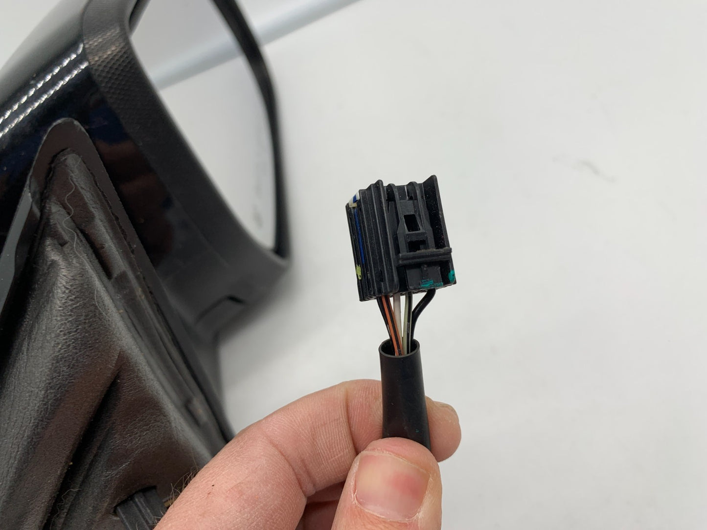 2015-2017 Chevrolet Equinox Passenger Side Power Door Mirror Black OEM D01B49050