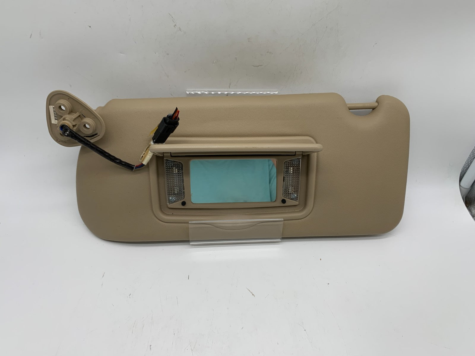 2007-2009 Cadillac SRX Driver Sun Visor Sunvisor Tan Illuminated OEM A04B42010
