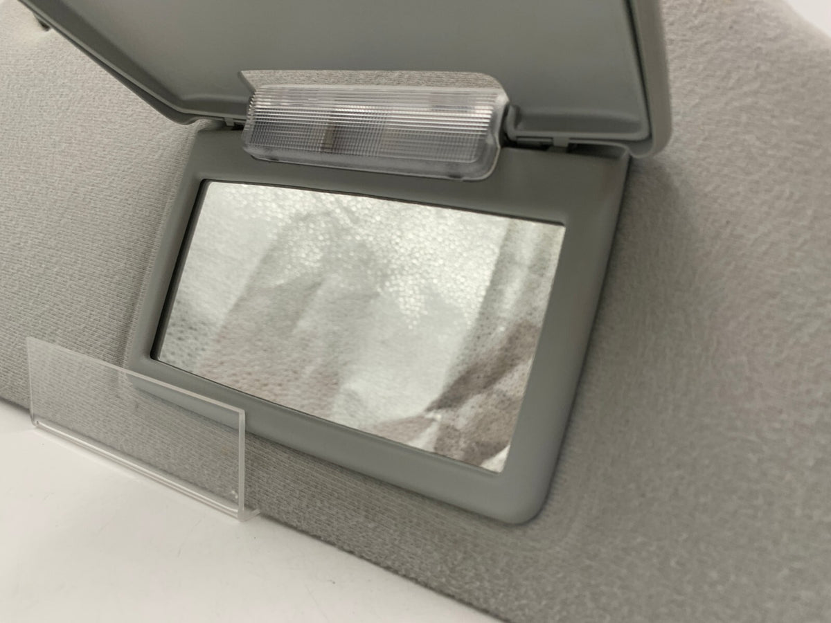2005-2007 Mercury Montego Sun Visor  Gray Illuminated OEM A01B55042