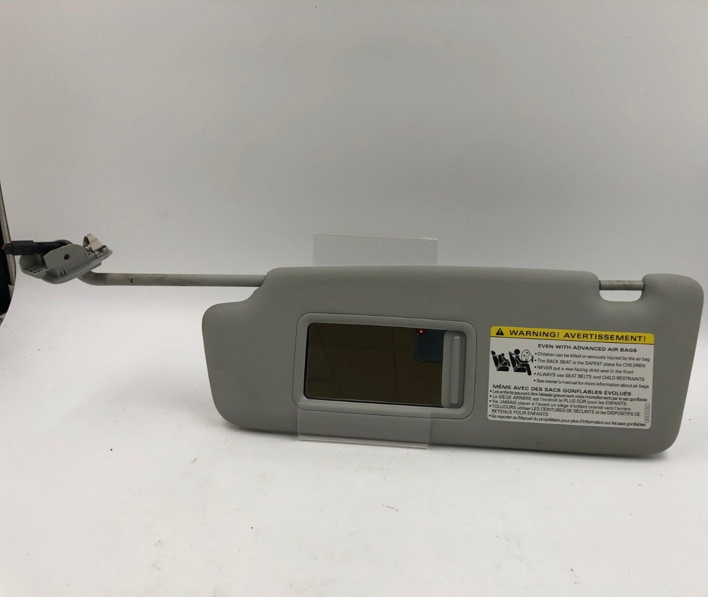 2013-2014 Audi Q5 Driver Sun Visor Gray OEM D02B20057