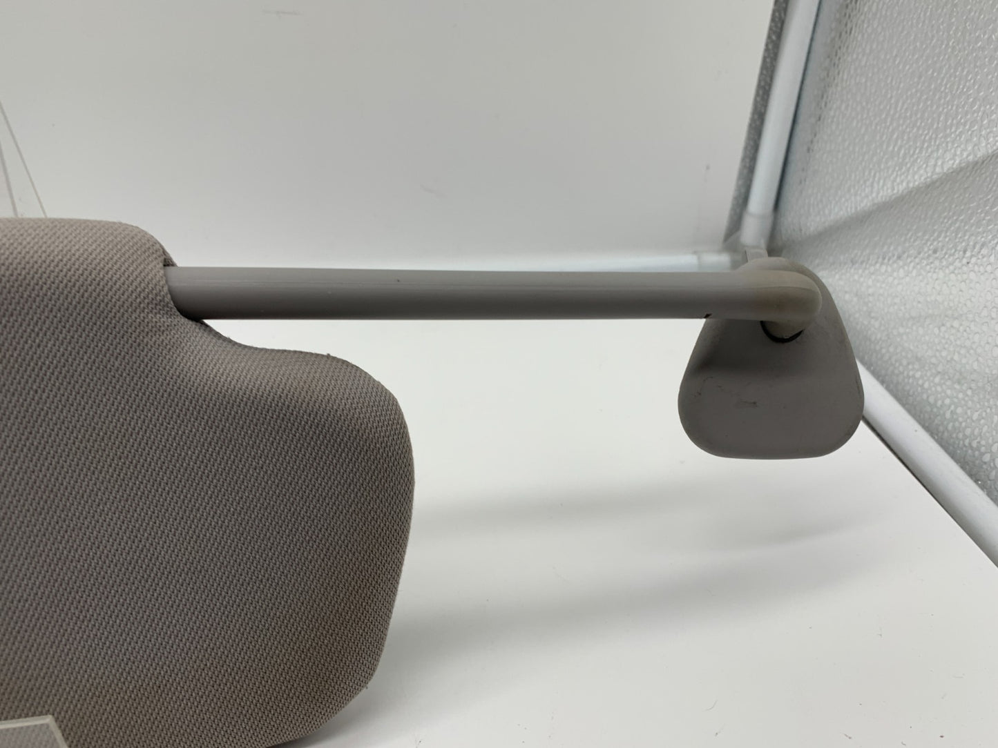 2011-2015 Hyundai Sonata Driver Sun Visor Gray Illuminated OEM C01B39059