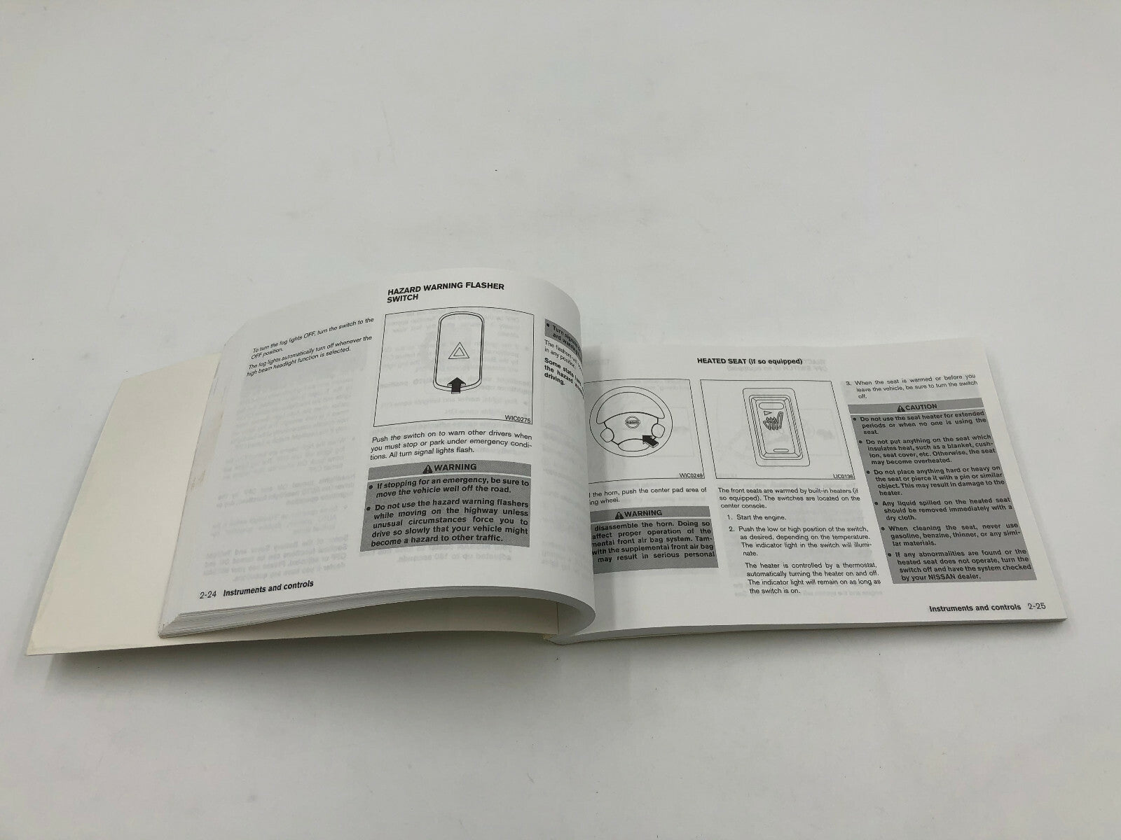 2002 Nissan Altima Owners Manual OEM D03B19006