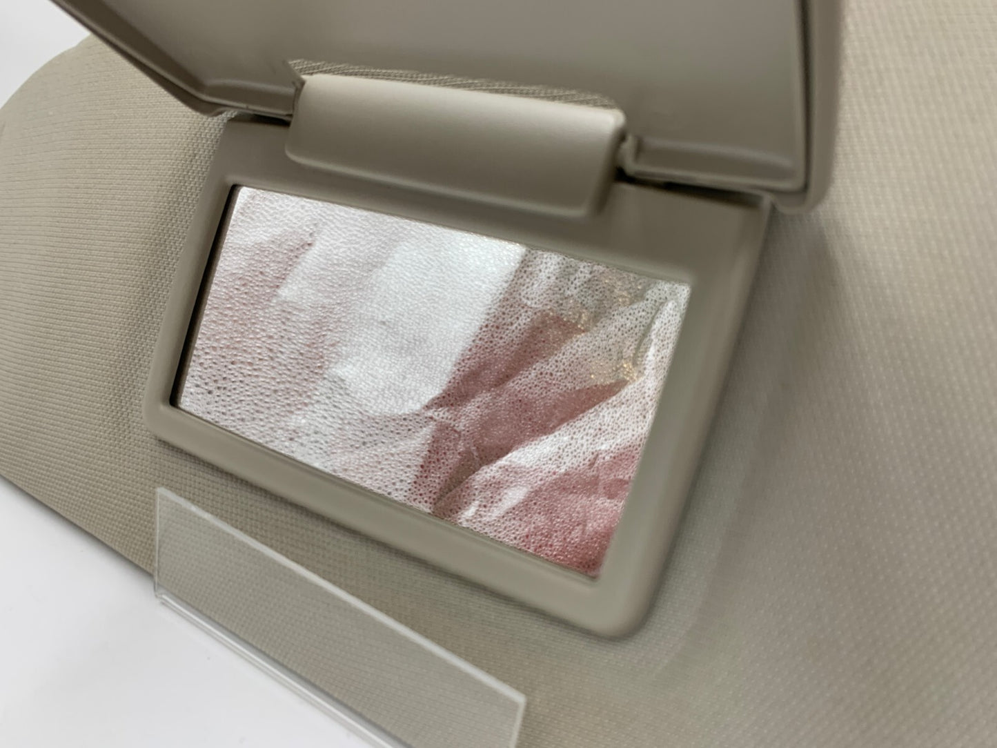 2006-2010 Jeep Commander Driver Sun Visor OEM E01B30079