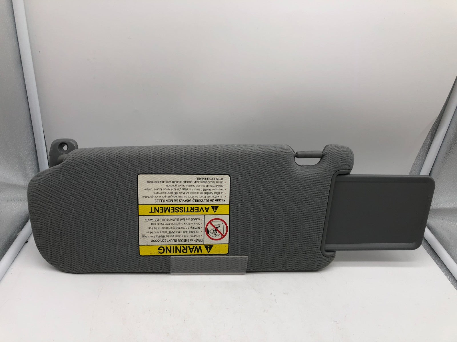2011-2015 Kia Sorento Passenger Sun Visor Gray OEM A01B04010