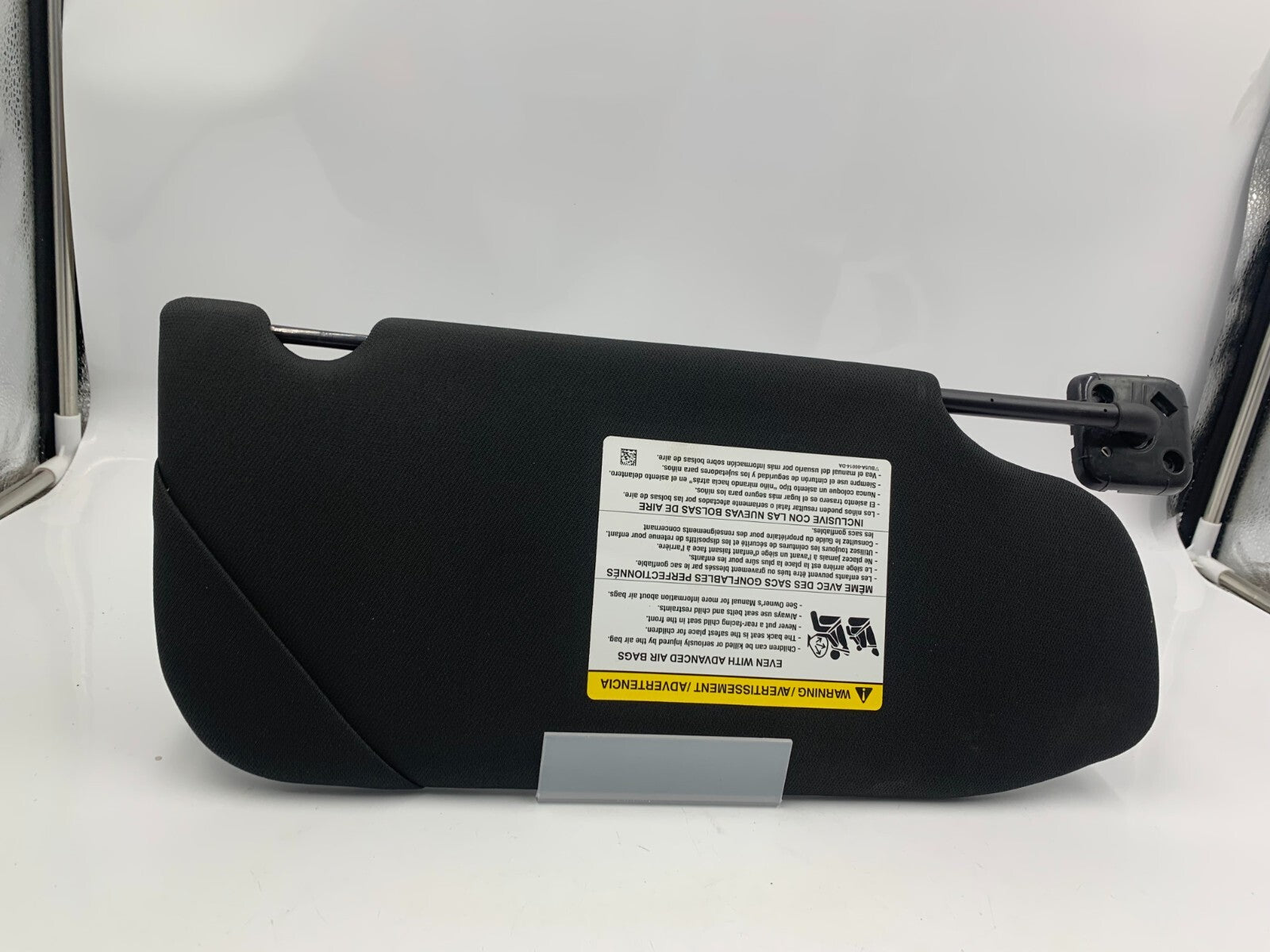 2013-2019 Ford Taurus Driver Sun Visor Sunvisor Black Illuminated OEM D04B17027