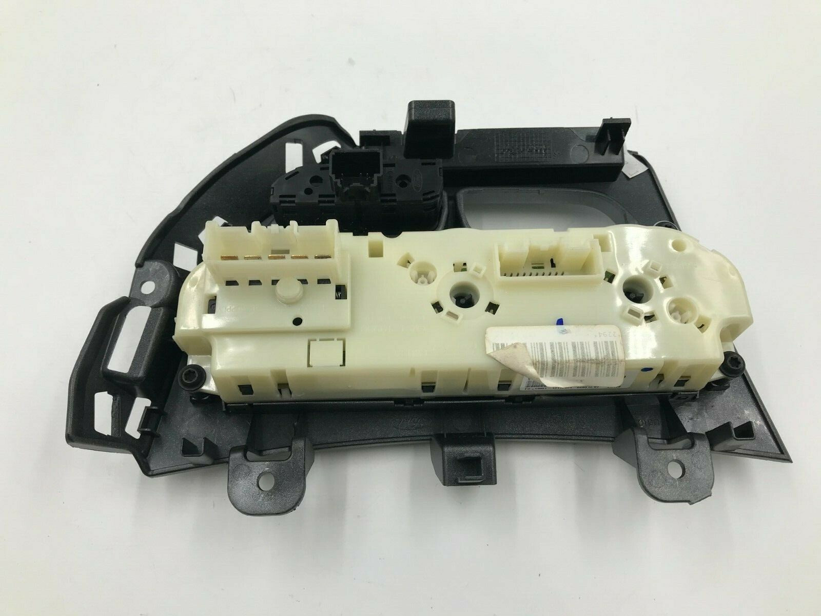 2013-2014 Ford Focus AC Heater Climate Control Unit OEM B03B47053