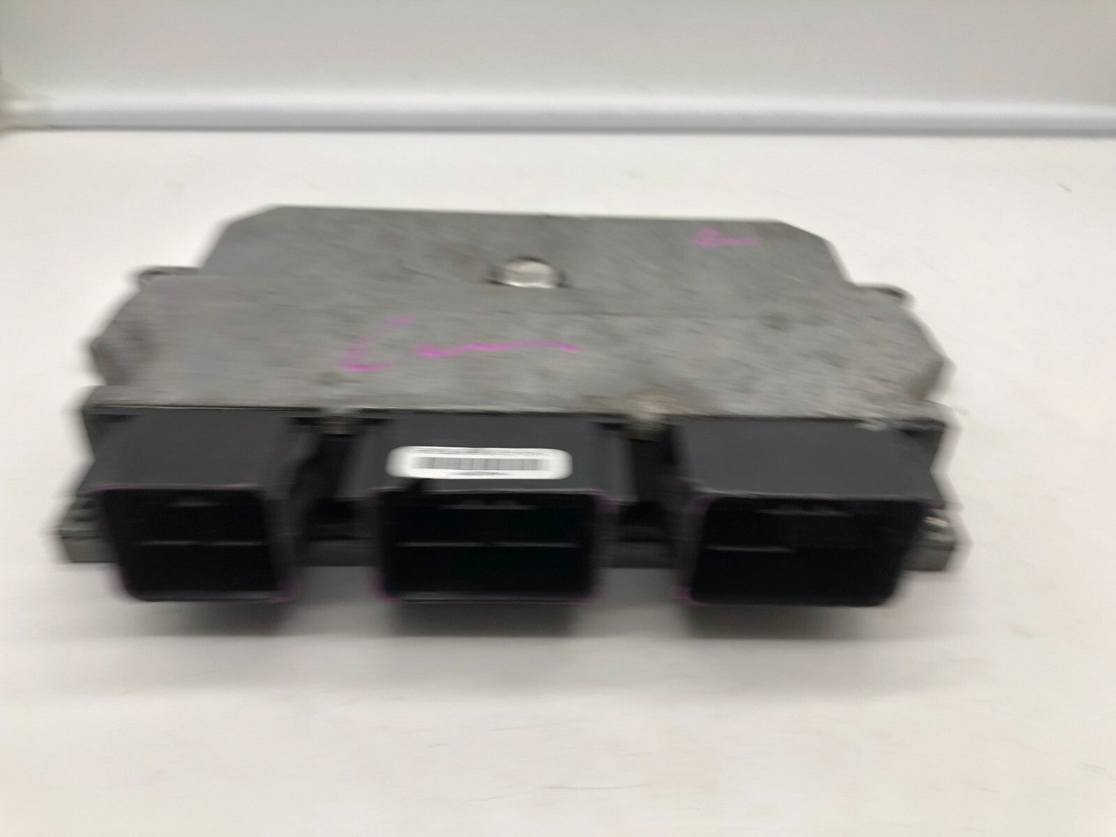 2014-2016 Ford Fusion Engine Control Module ECU ECM OEM D02B03002