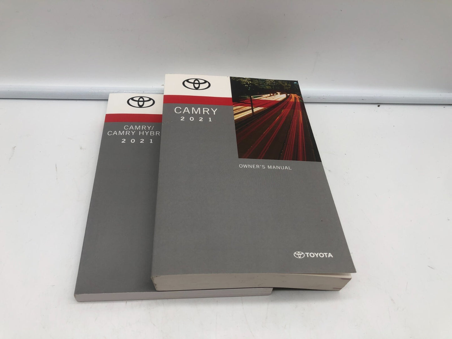 2021 Toyota Camry Owners Manual Set OEM A01B41004