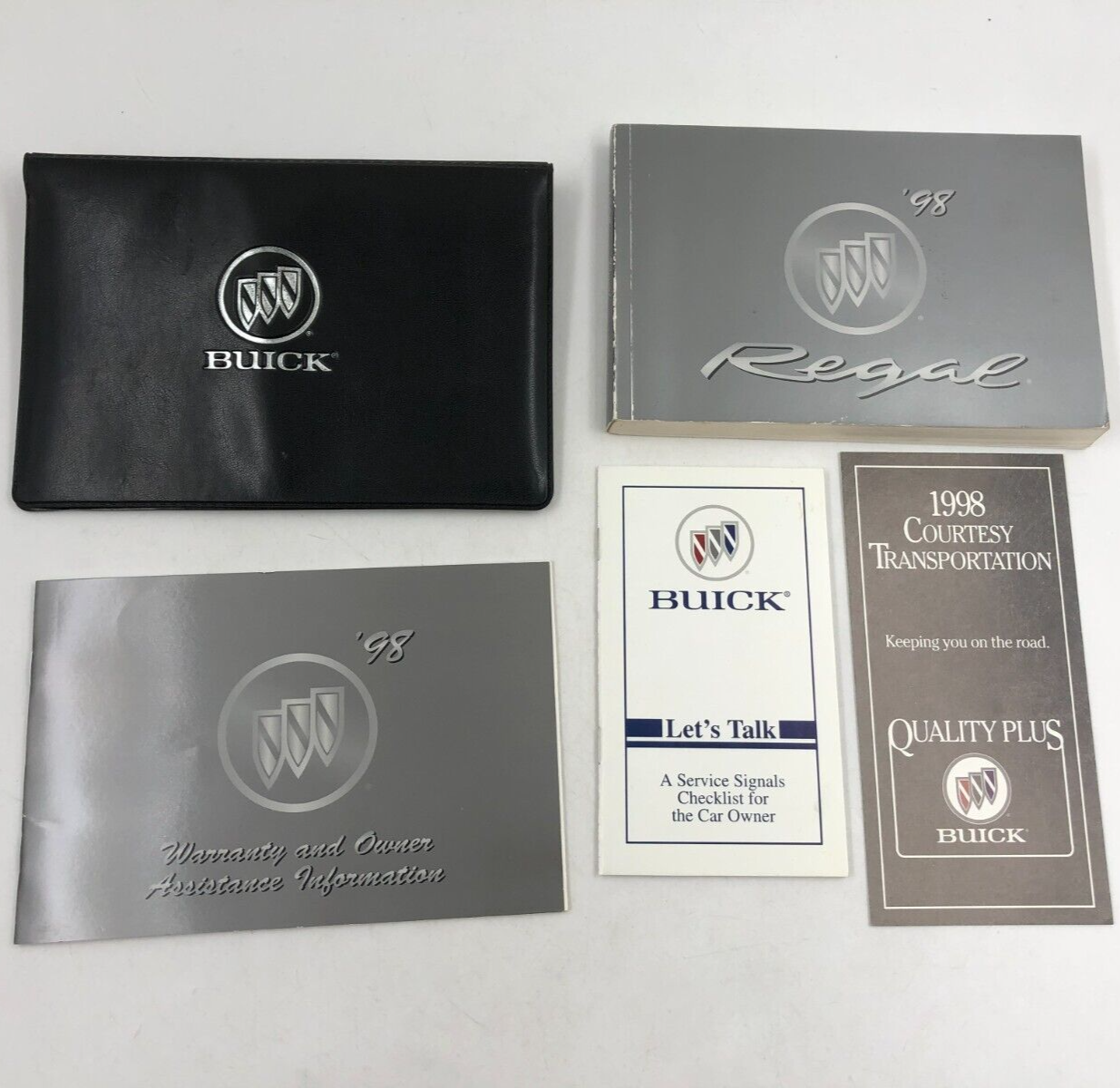 1998 Buick Regal Owners Manual with Case OEM D03B33025