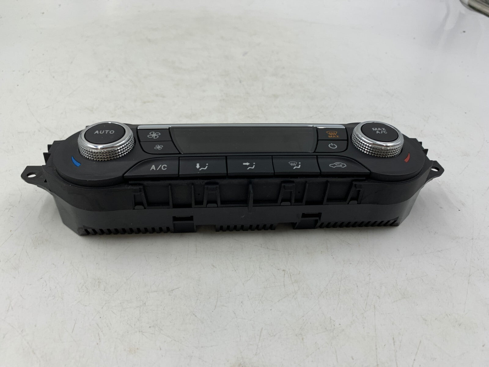 2015-2016 Ford Escape AC Heater Climate Control Unit OEM B03B55034