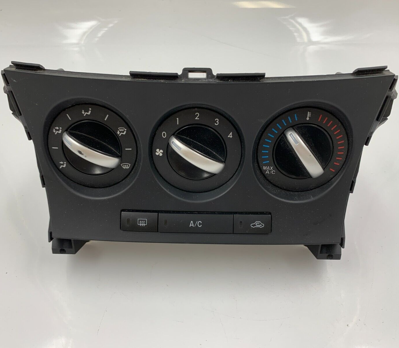 2012-2013 Mazda 3 AC Heater Climate Control Unit OEM D03B23050