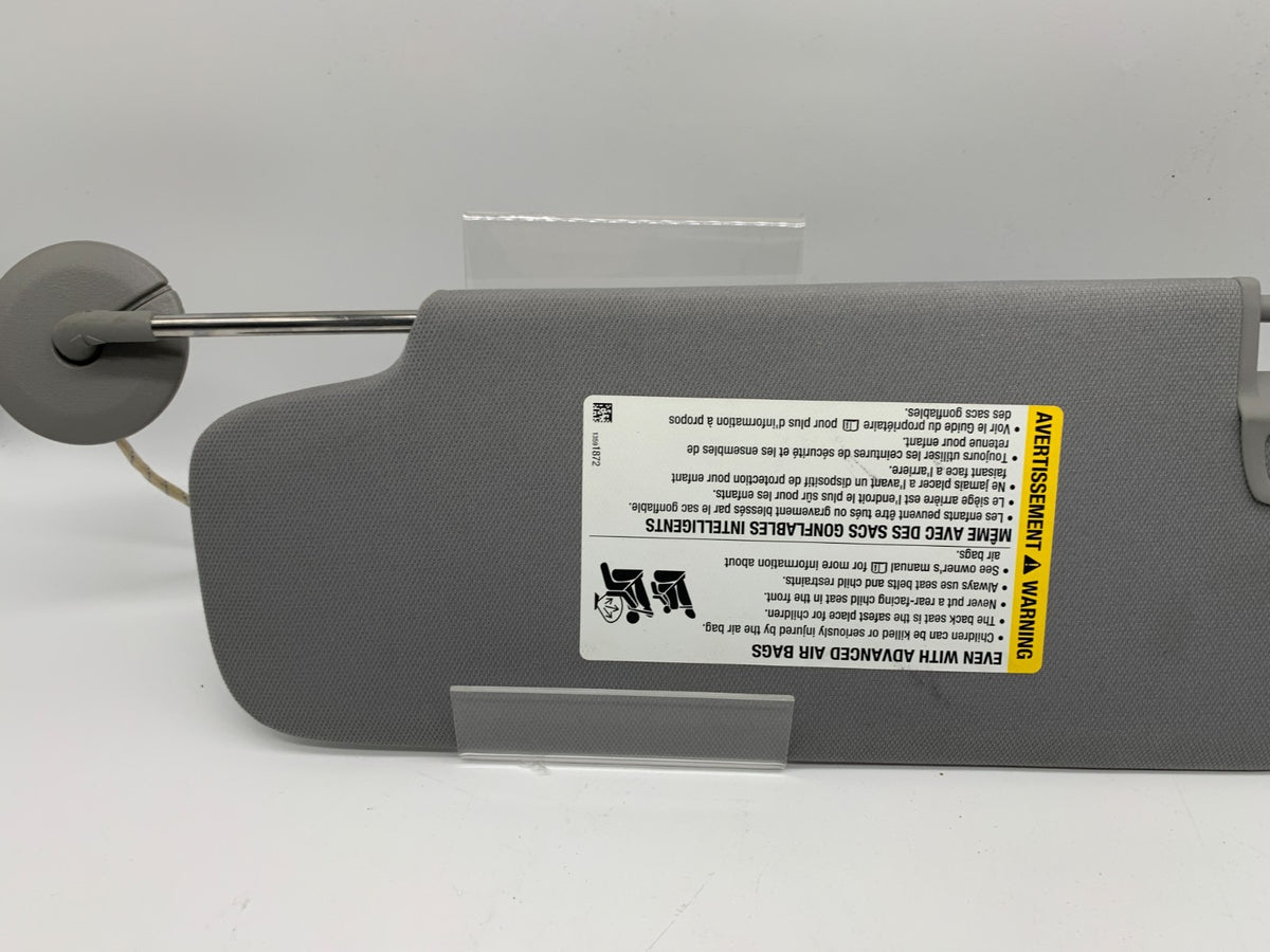 2021-2022 Chevrolet Trailblazer Passenger Sun Visor Gray OEM C01B07013