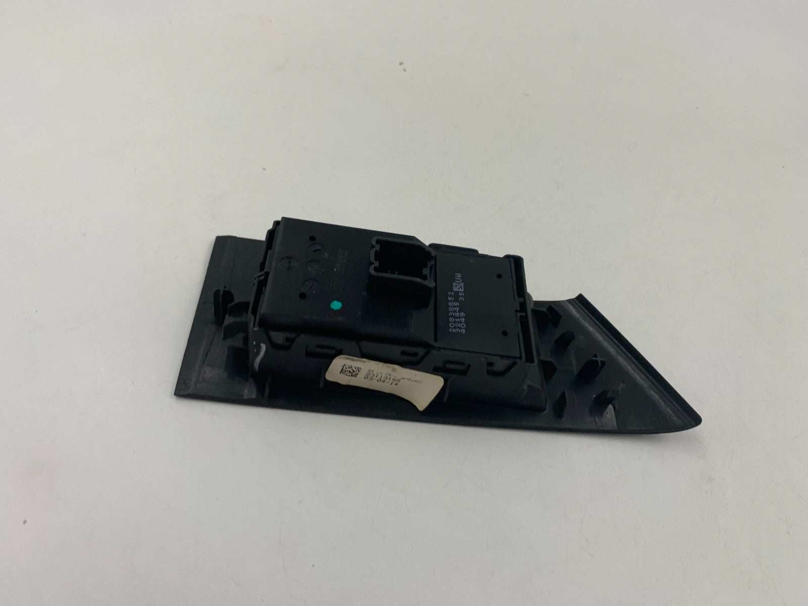 2012-2014 Buick Verano Master Power Window Switch OEM C03B36024