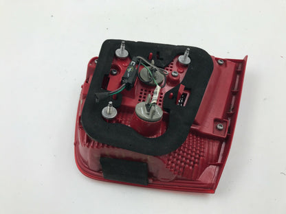 2013-2016 Chevrolet Malibu Driver Side Trunklid Tail Light Taillight E01B40080