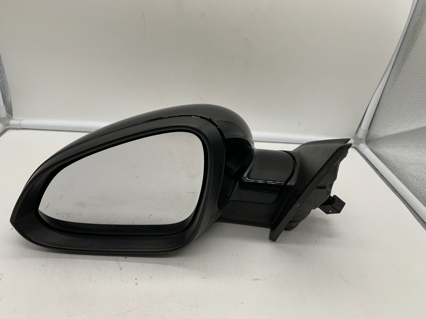 2011-2013 Buick Regal Driver Side View Power Door Mirror Black OEM E03B19001