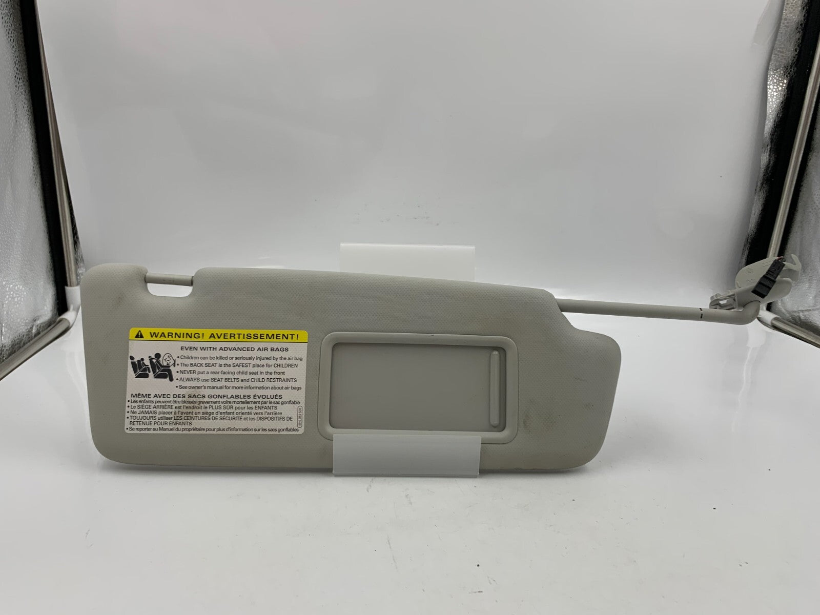 2009-2012 Audi A4 Passenger Sun Visor Gray Illuminated OEM E01B25056