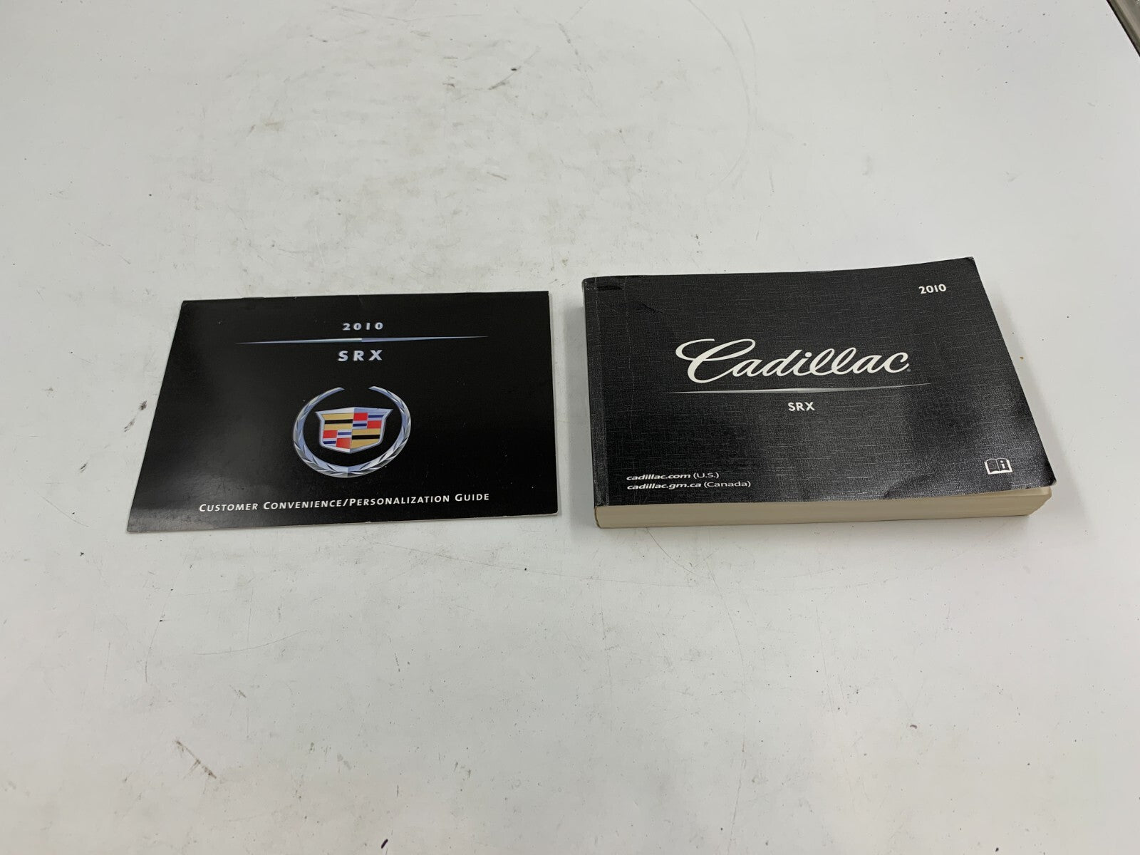 2010 Cadillac SRX Owners Manual Set with Case OEM C04B31052