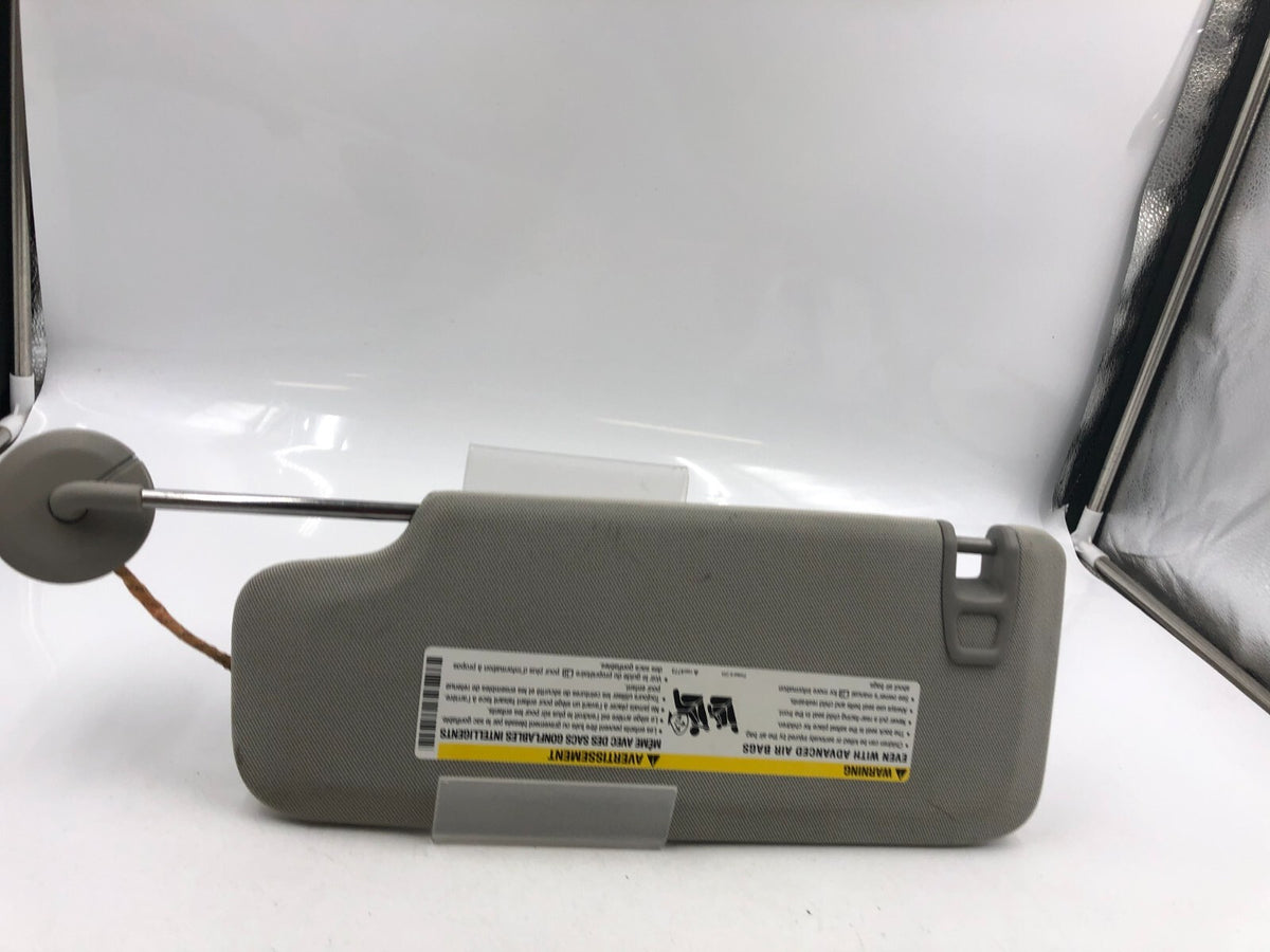 2013-2016 Chevrolet Malibu Passenger Sunvisor Gray Illuminated OEM D01B18072