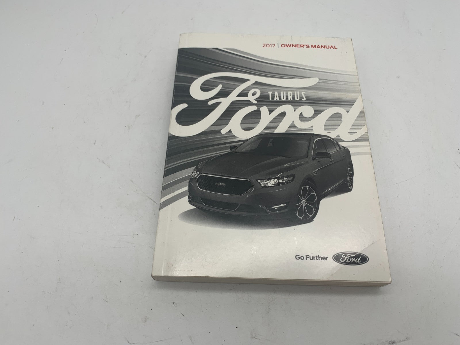 2017 Ford Taurus Owners Manual Set with Case OEM B03B38008